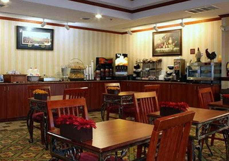 Quality Inn & Suites Ann Arbor Hwy 23 Eksteriør bilde